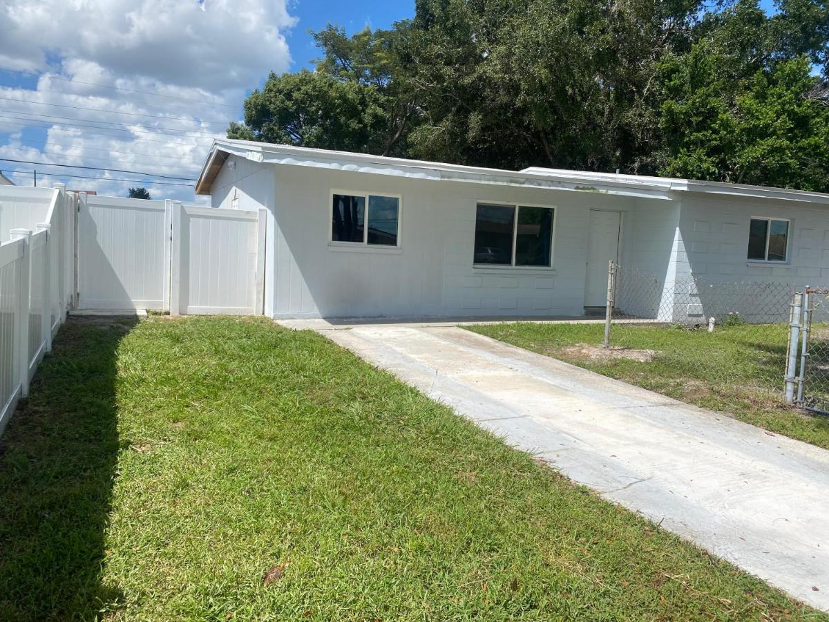 Dan G Apartment Tampa Luaran gambar