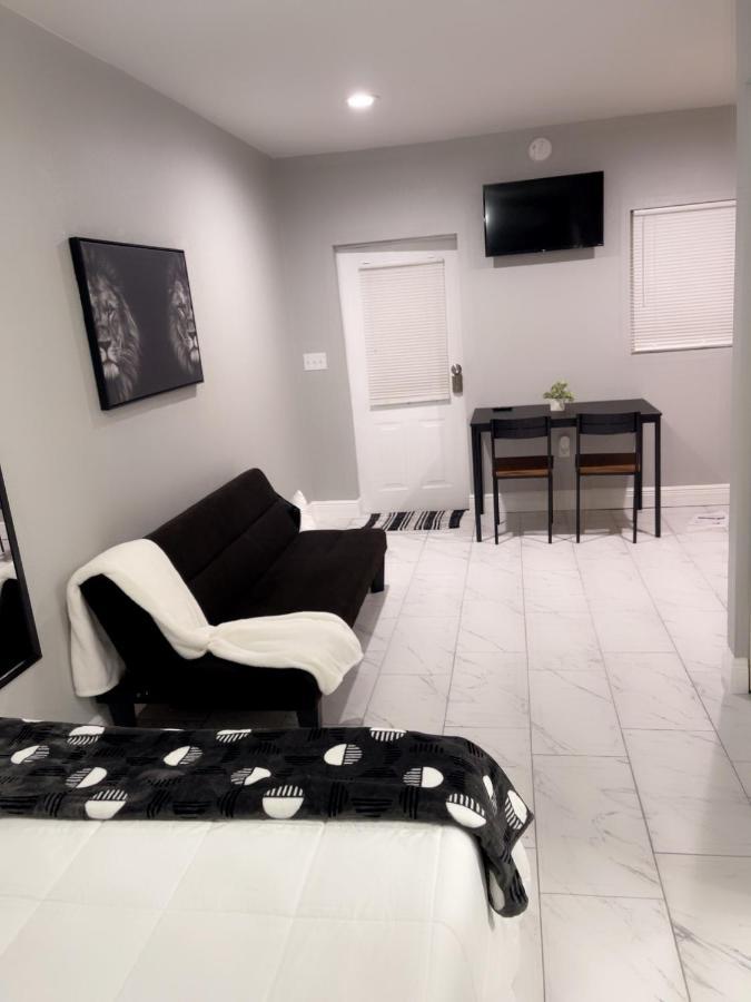Dan G Apartment Tampa Luaran gambar