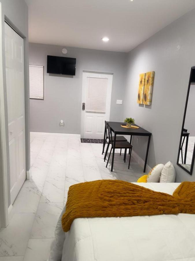 Dan G Apartment Tampa Luaran gambar